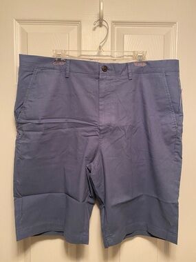 Amazon Essentials Men's Light Blue Shorts…size 40